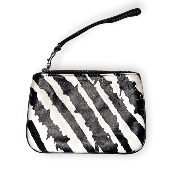 Zebra Print Black And White Express Change Purse Clutch With Zipper And Wristlet - Picture 2 of 5